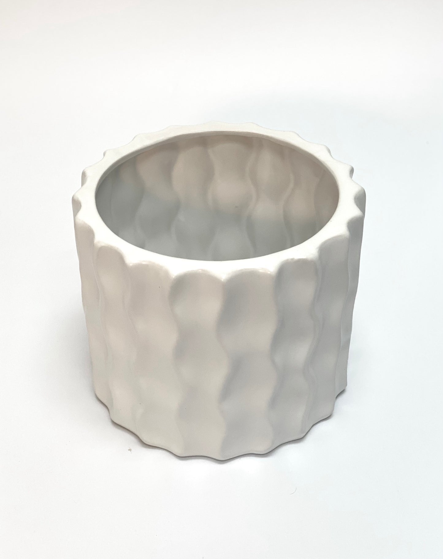 Wavy Pot - 8" Tall