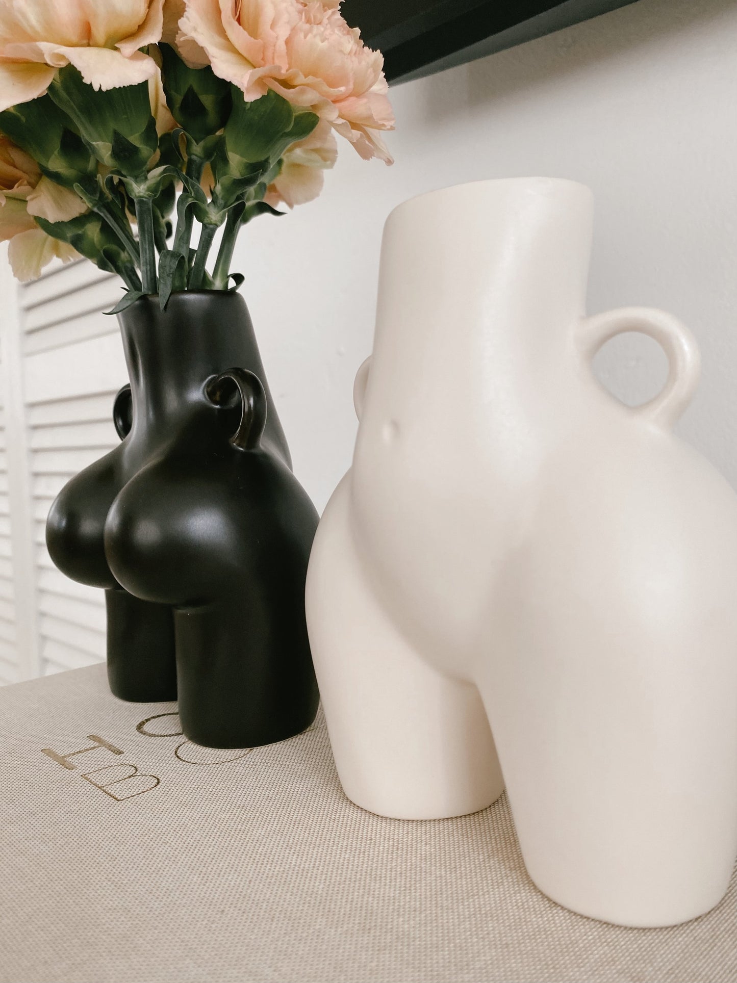 Inno Body Vase - 5.7" Tall